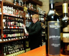 Ритейлеры оценили долю грузинского вина в российских магазинах