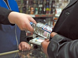 Минздрав запретит продавать алкоголя пьяным покупателям